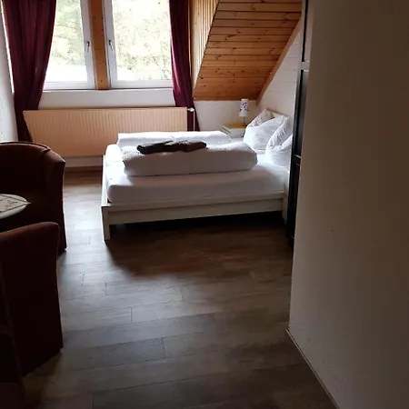 Hotel Bikerhotel Zur Schanze